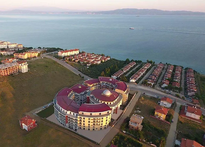 Avrasya Termal Park فندق أرموتلو